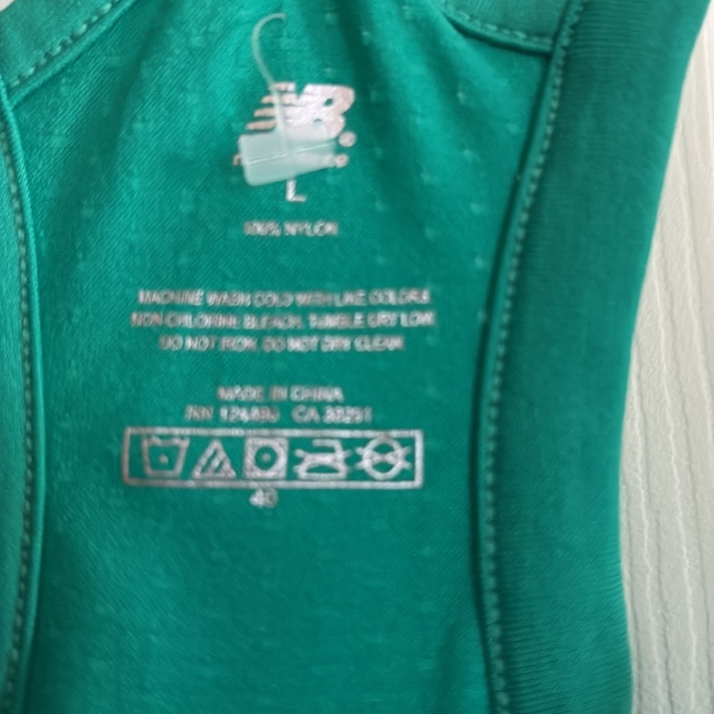 Balance Collection Workout Top - Picture 3 of 3